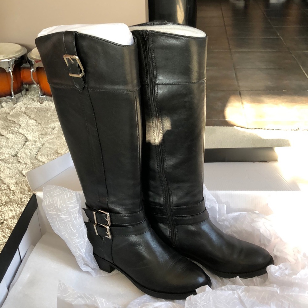 Leather boots